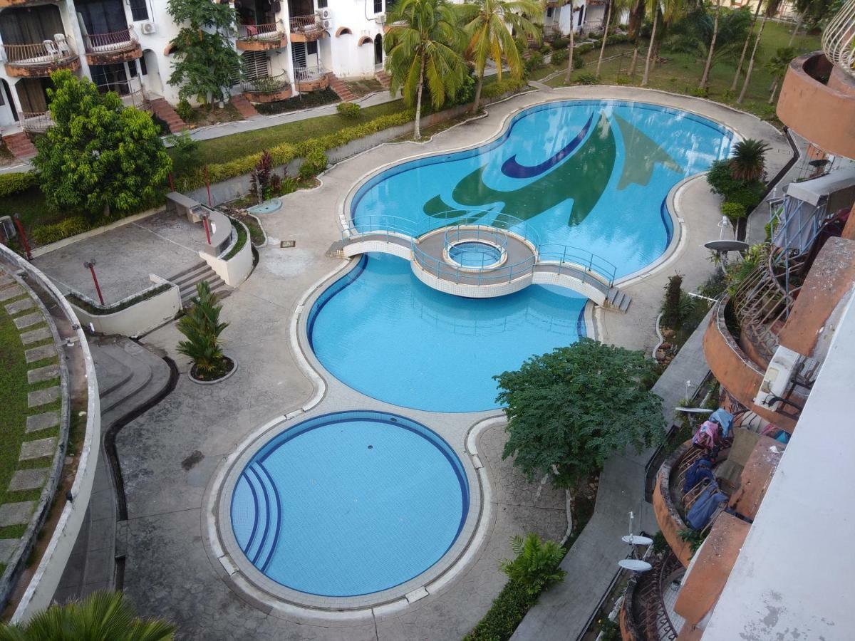 Seri Lagenda Apartment Kuah Exterior photo
